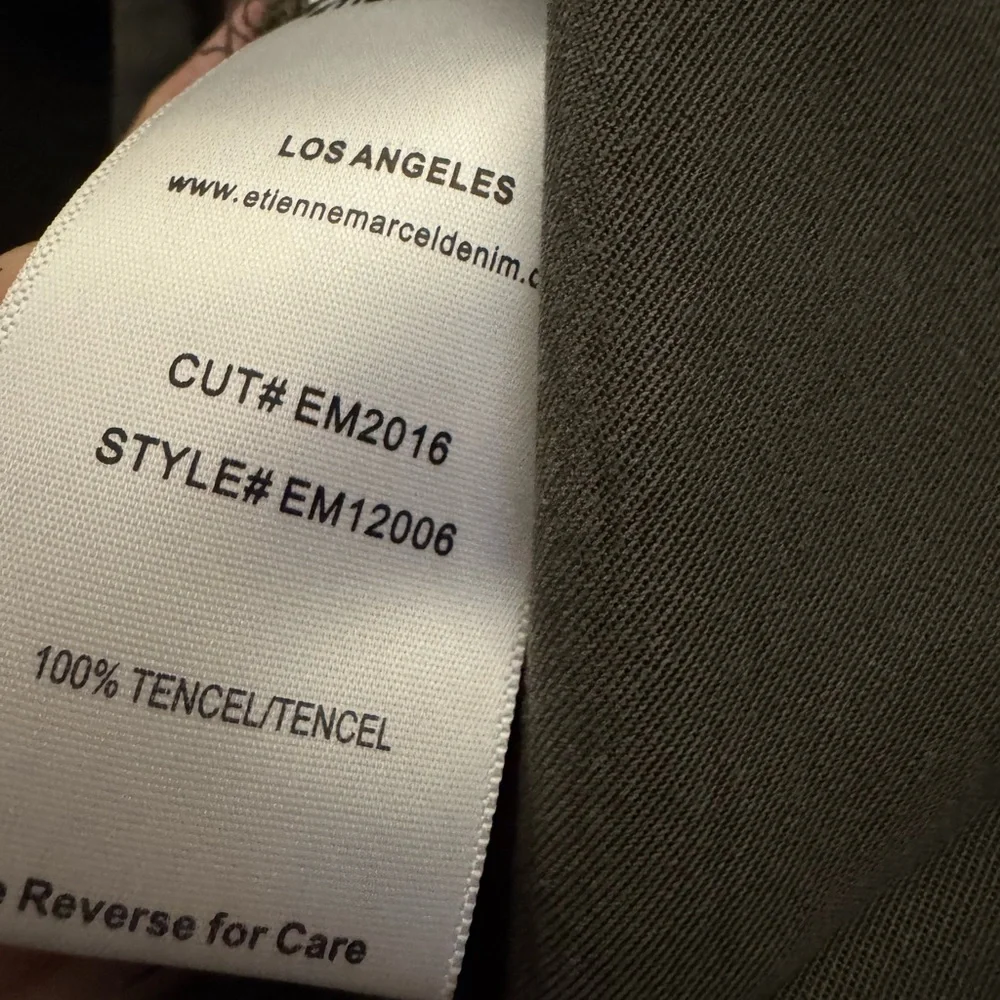 NWT Etienne Marcel Military Green Button Down Shirt